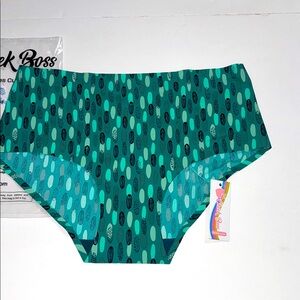 Cheek Boss XL Briefs / Panties, tagless, seamless